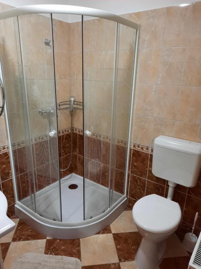 Ambrozia Guesthouse Nagykanizsa Bagian luar foto