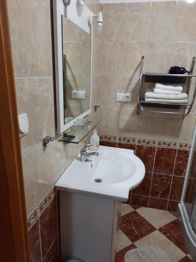 Ambrozia Guesthouse Nagykanizsa Bagian luar foto