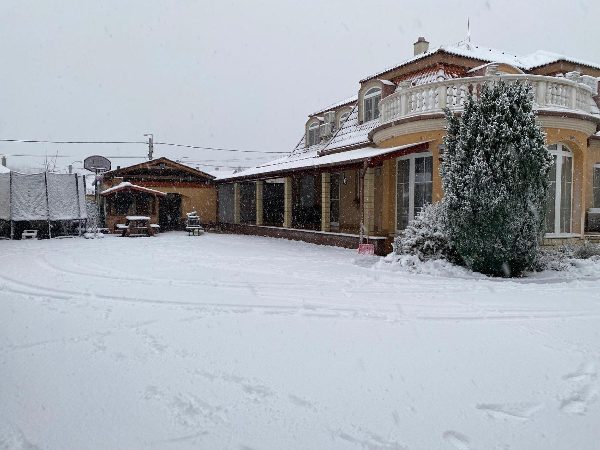 Ambrozia Guesthouse Nagykanizsa Bagian luar foto