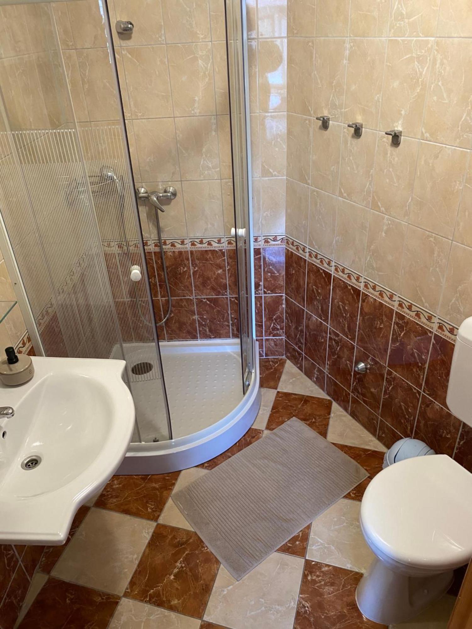 Ambrozia Guesthouse Nagykanizsa Bagian luar foto